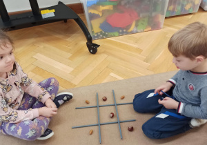 Zabawy matematyczne z liczbą 2