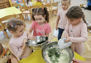 Muffiny szpinakowe