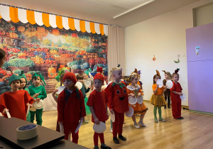 Teatrzyk "Na straganie"