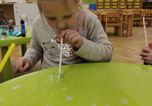 Pokaz eksperymentów