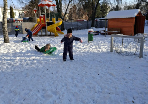 Zabawy na śniegu
