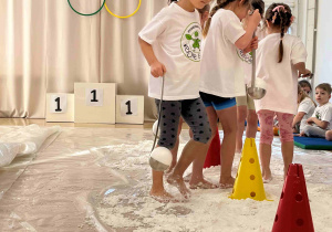 Pierwszy dzień olimpiady sportowej u Ekoludków