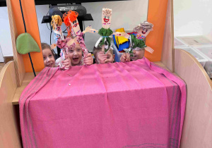 Robimy kukiełki i bawimy się w teatr