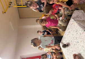 UNIWERSYTET JEŻ