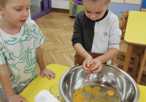 Muffiny szpinakowe