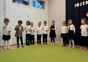 Występ podczas Pasowania na Przedszkolaka