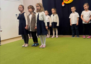 Występ podczas Pasowania na Przedszkolaka