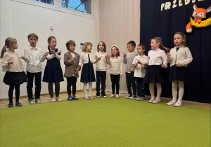 Występ podczas Pasowania na Przedszkolaka