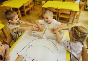 Dynia - zabawa sensoryczna