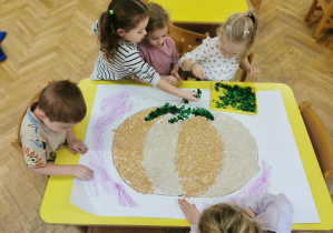 Dynia - zabawa sensoryczna