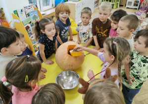 Lampion z dyni - wyzwanie Teodora: "antynudek"
