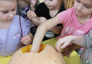 Lampion z dyni - wyzwanie Teodora: "antynudek"