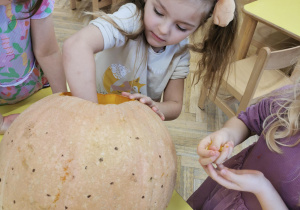 Lampion z dyni - wyzwanie Teodora: "antynudek"