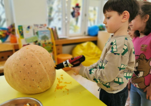 Lampion z dyni - wyzwanie Teodora: "antynudek"