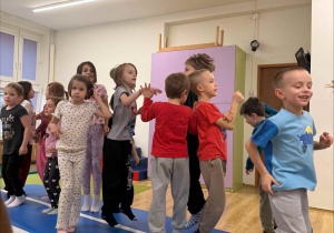 Zajęcia z gimnastyki z dnia 28.10.2025