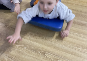 Jesienno-dyniowa ścieżka sensoryczna