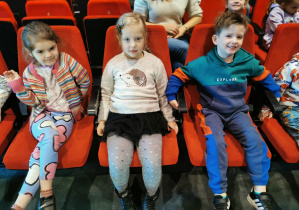 W teatrez - Kopciuszek