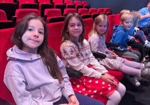 wyjście do teatru na musical "Kopciuszek"