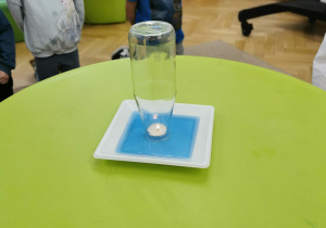 Pokaz eksperymentów