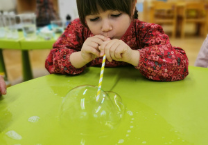 Pokaz eksperymentów