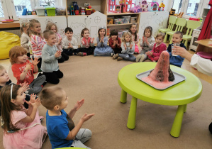 Pokaz eksperymentów