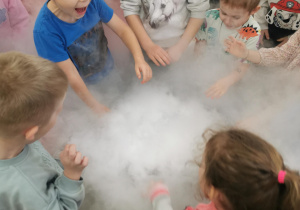 Pokaz eksperymentów