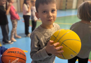 zajęcia z koszykówki
