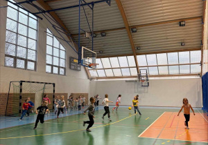 zajęcia z koszykówki