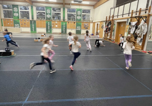 AWF zajęcia z szermierki