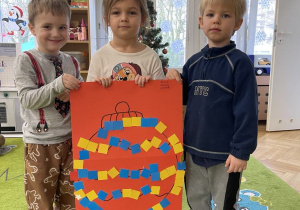 Dekorujemy bombki - zabawa matematyczna