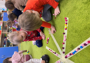 Kolorowe śnieżynki