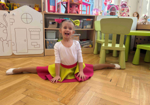 Przygotowania do występu dla Babć i Dziadków