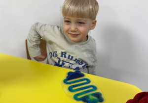 Zabawy sensoryczne w sali SI