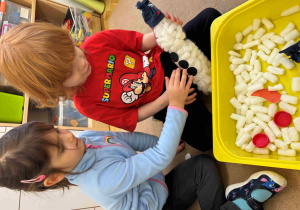 Zabawka z recyklingu