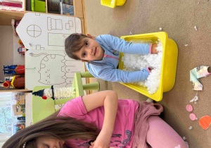 Zabawka z recyklingu