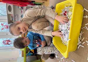 Zabawka z recyklingu