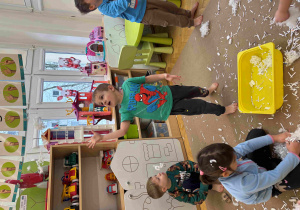 Zabawka z recyklingu