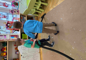 Zabawka z recyklingu