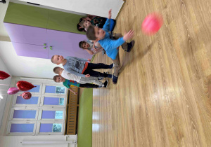 Zabawka z recyklingu