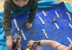 Płyniemy na ratunek pingwinom