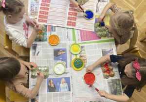 Statek - zabawka z recyklingu