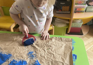 Statek - zabawka z recyklingu