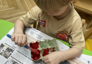 Statek - zabawka z recyklingu