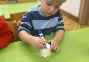 Zabawka z recyklingu