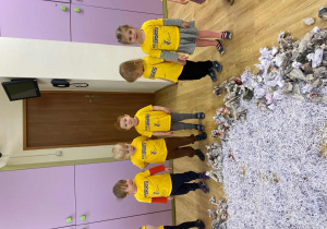 Zakończenie olimpiady- śnieżkowa bitwa