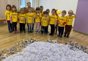 Zakończenie olimpiady- śnieżkowa bitwa