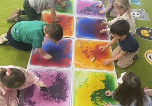 Zwierzęta egzotyczne - zabawa sensoryczna