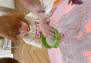 Walentynkowa zabawa sensoryczna