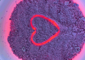 Walentynkowa zabawa sensoryczna