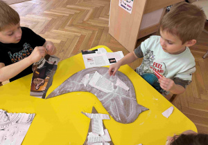 Ptak z surowców wtórnych